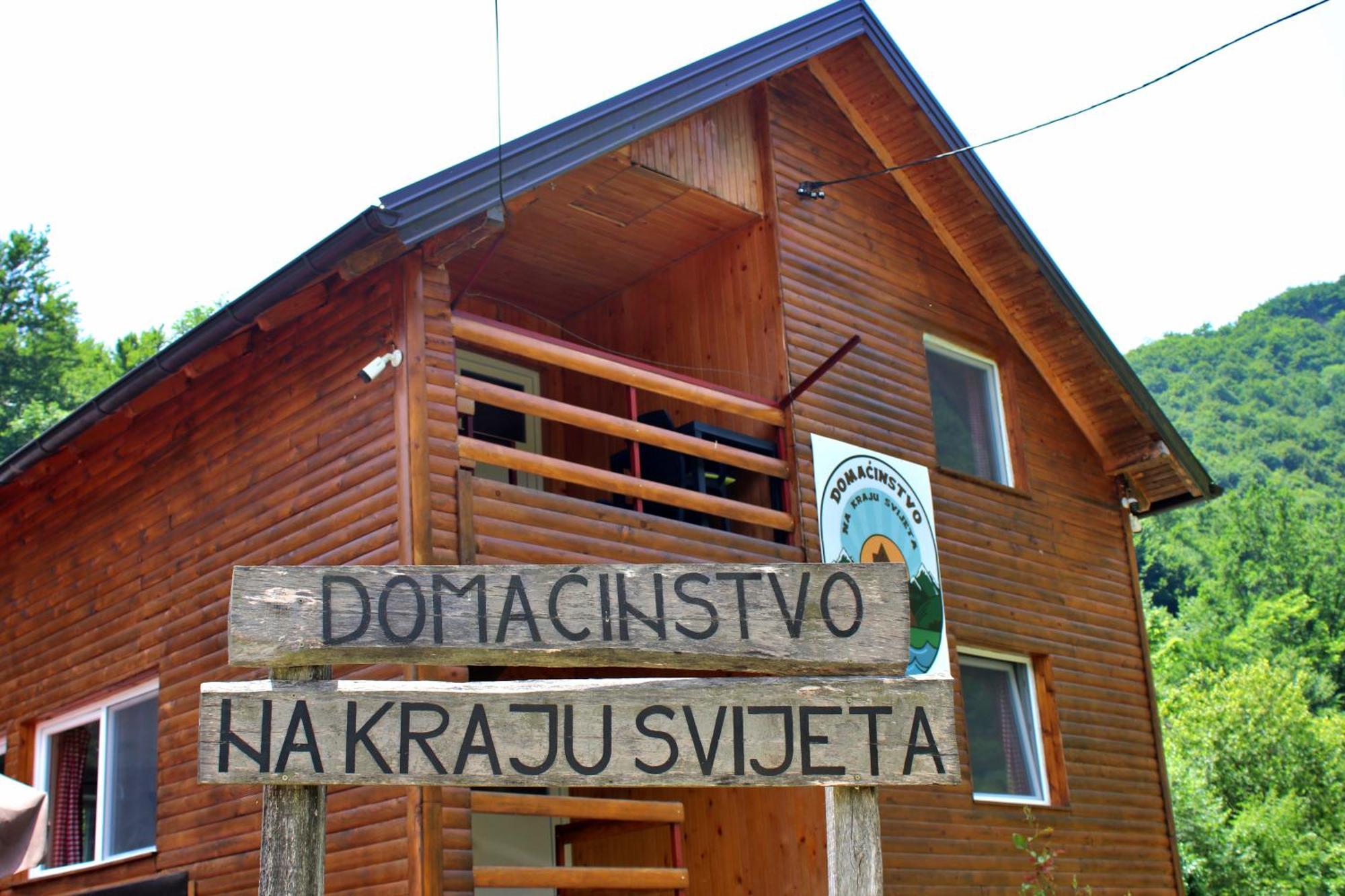 Domacinstvo Na Kraju Svijeta Konuk evi Sipovo Dış mekan fotoğraf